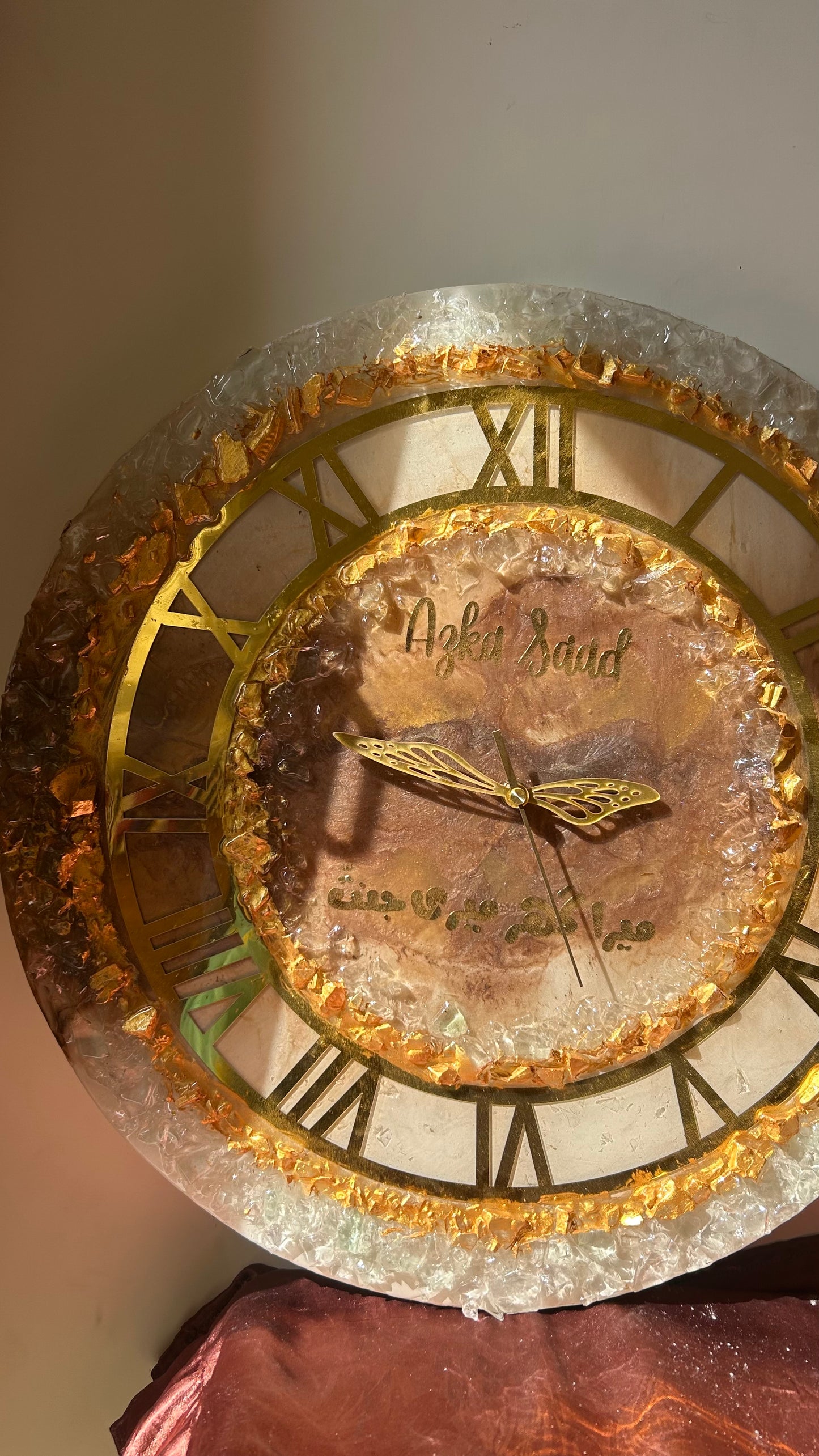 Sunburst Aura Timepeice✨💛(Resin clock) 🦋