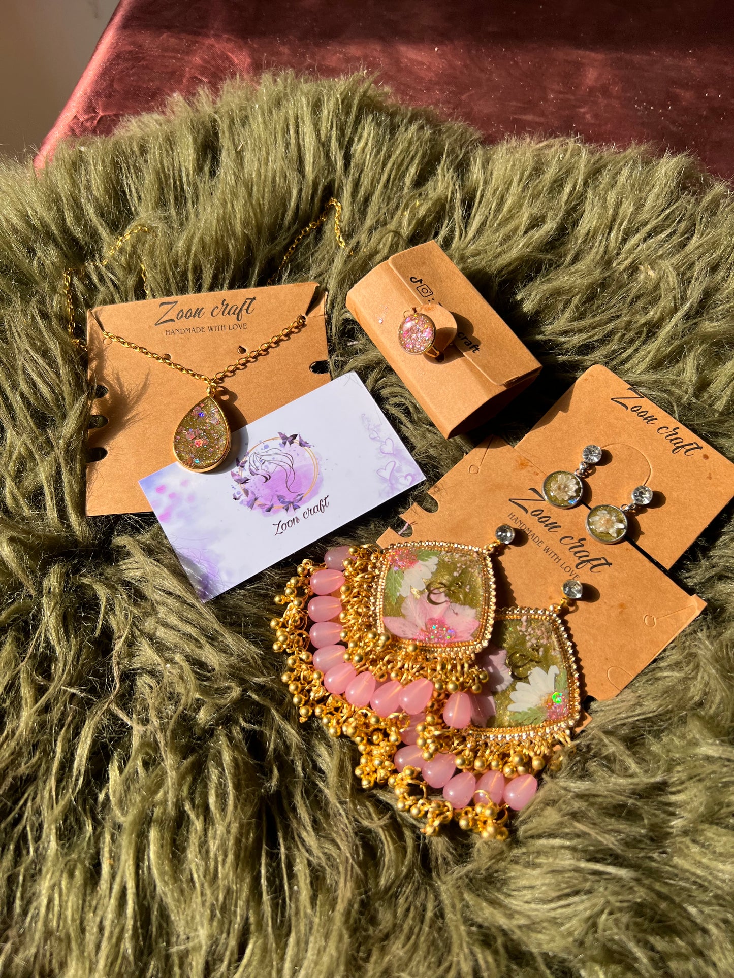 FloraLyn πΈβ¨ - Resin Jewelery set ( jhumkas , earrings , ring & pendent)π«Άπ»