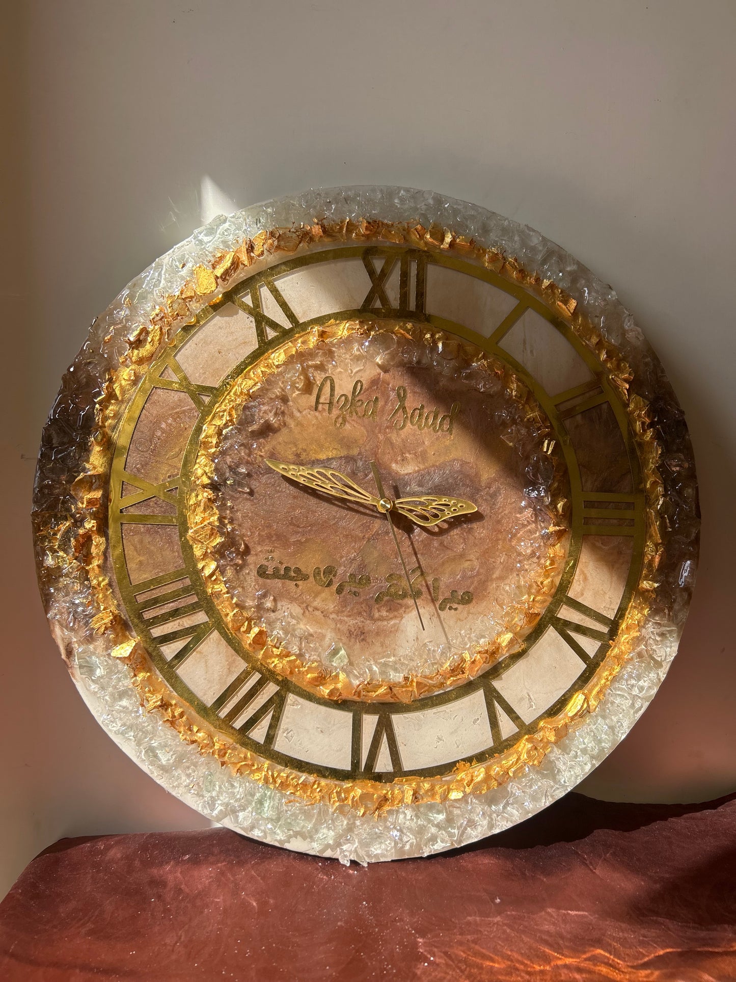 Sunburst Aura Timepeice✨💛(Resin clock) 🦋