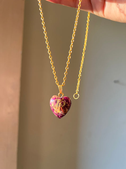 3D Heart pendant | dried Rose petals preserved ✨❤️