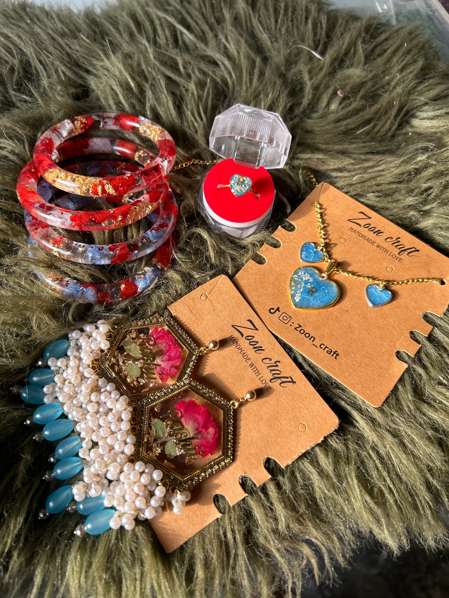 Hexa Rose 🌹 & Heart Bloom Set ✨🫶🏻 - Resin set ( jhumkas , pendent, ring & bangels ) 🎀♥️🪷