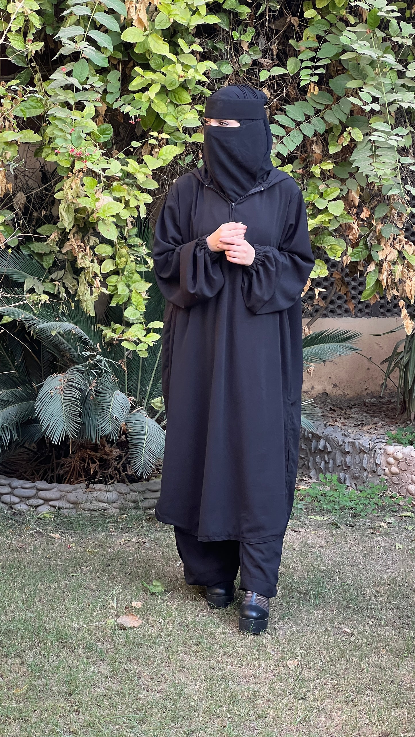 Bikira 🖤 the biker abaya set -hoodie & pocketed trouser🖤