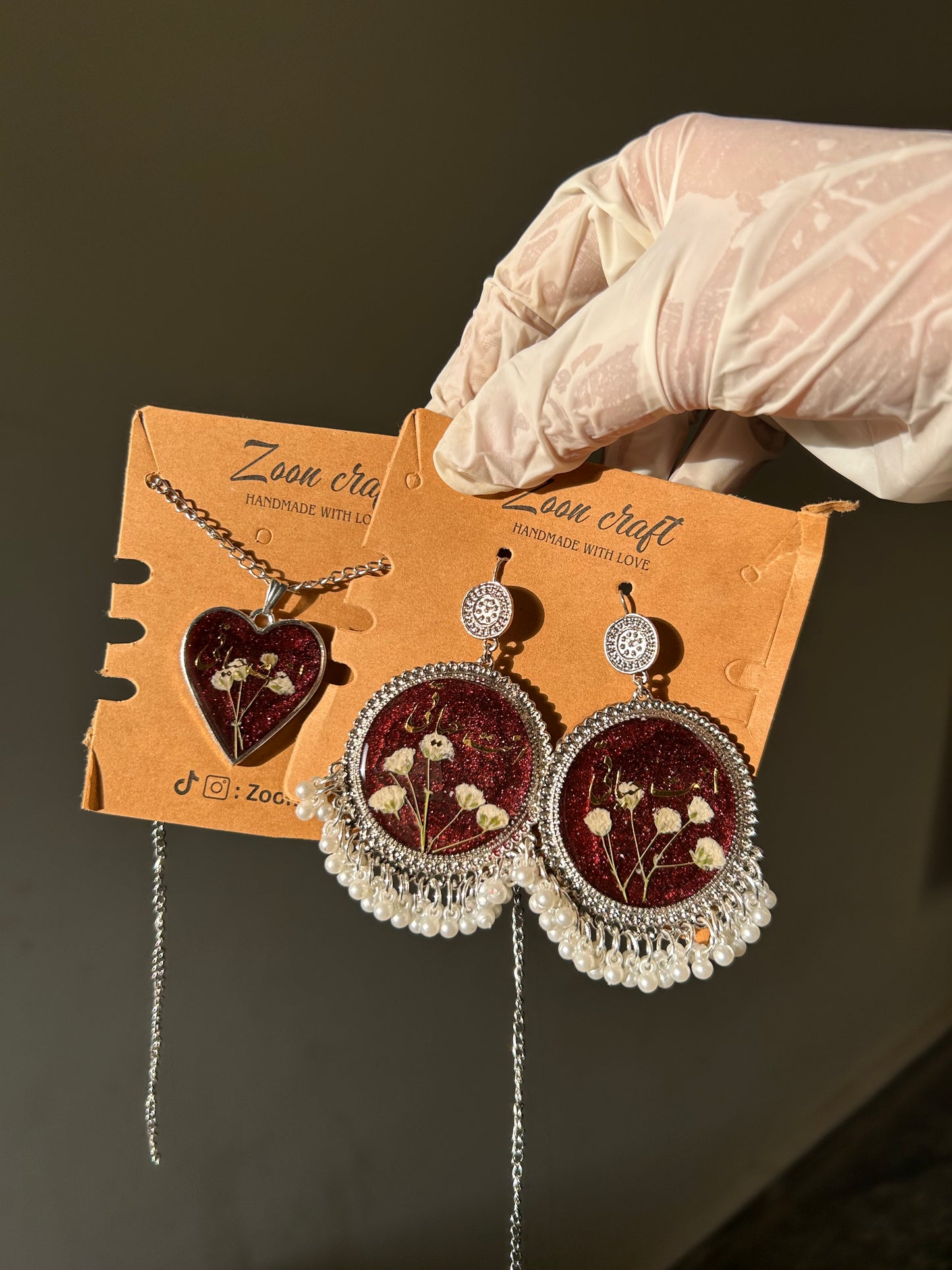 Ruby Ritual ❤️‍🔥 - Resin bloody set ❣️( earrings & a pendant) ✨🫶🏻