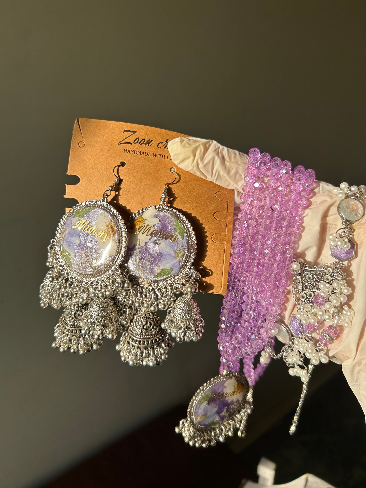 Lilac 3 jhumki set include Earrings, Mala & chokker💜