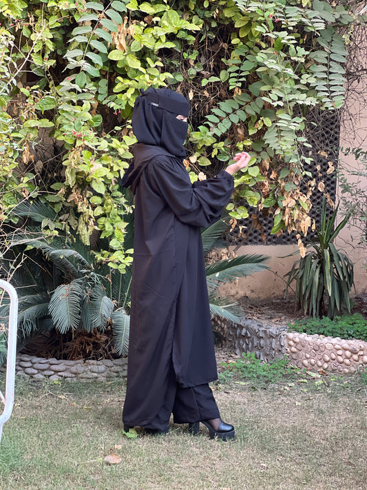 Bikira 🖤 the biker abaya set -hoodie & pocketed trouser🖤