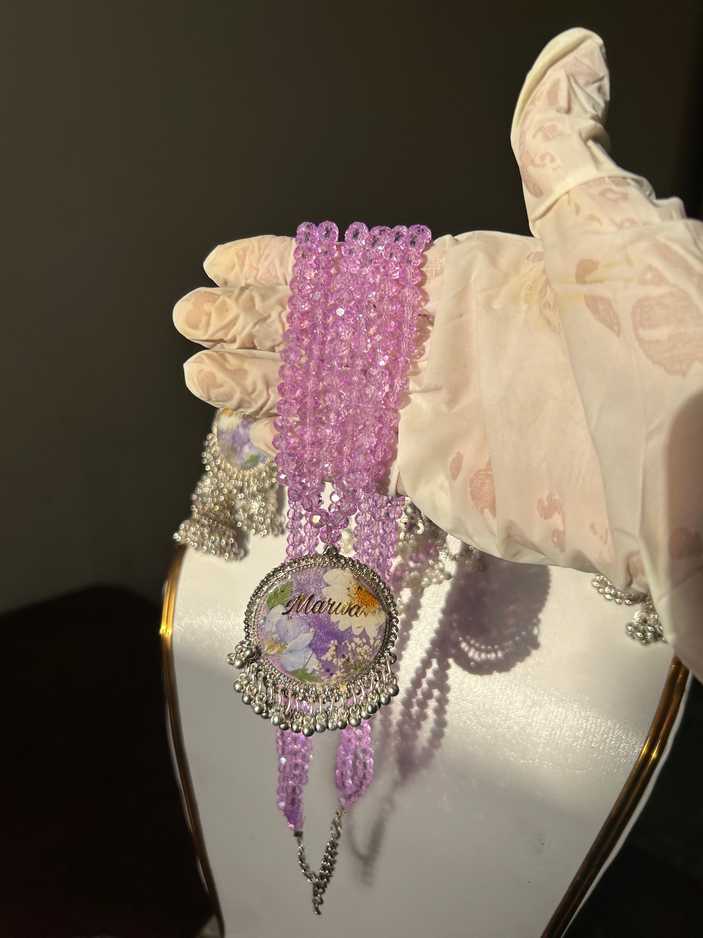 Lilac 3 jhumki set include Earrings, Mala & chokker💜