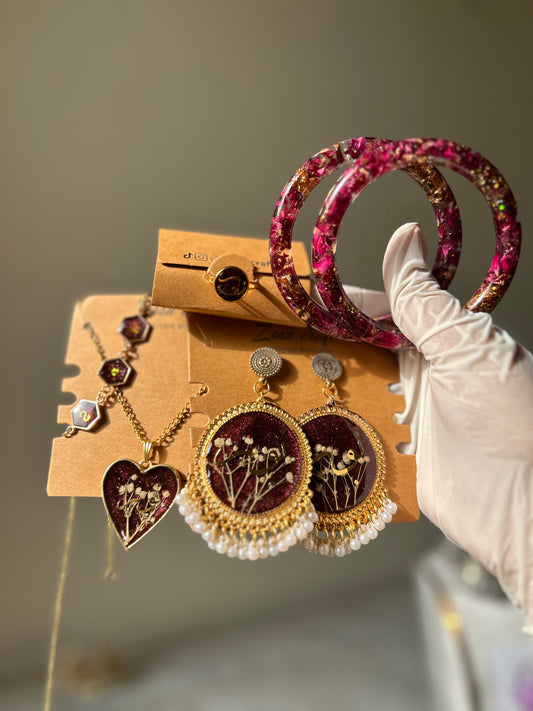 VampGlow Set - Resin blood set ( earrings, pendent, ring , bracelet & kangan )